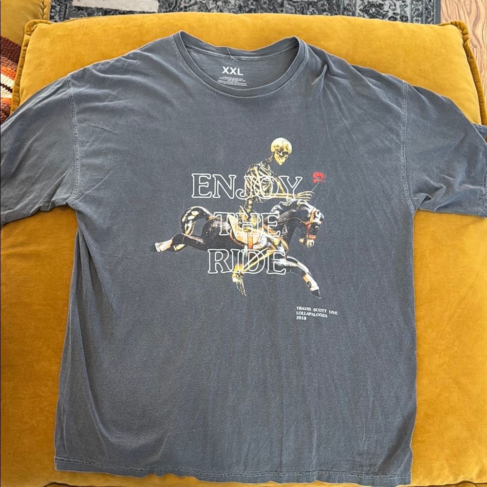 Travis Scott Astroworld lollapalooza 2018 tee